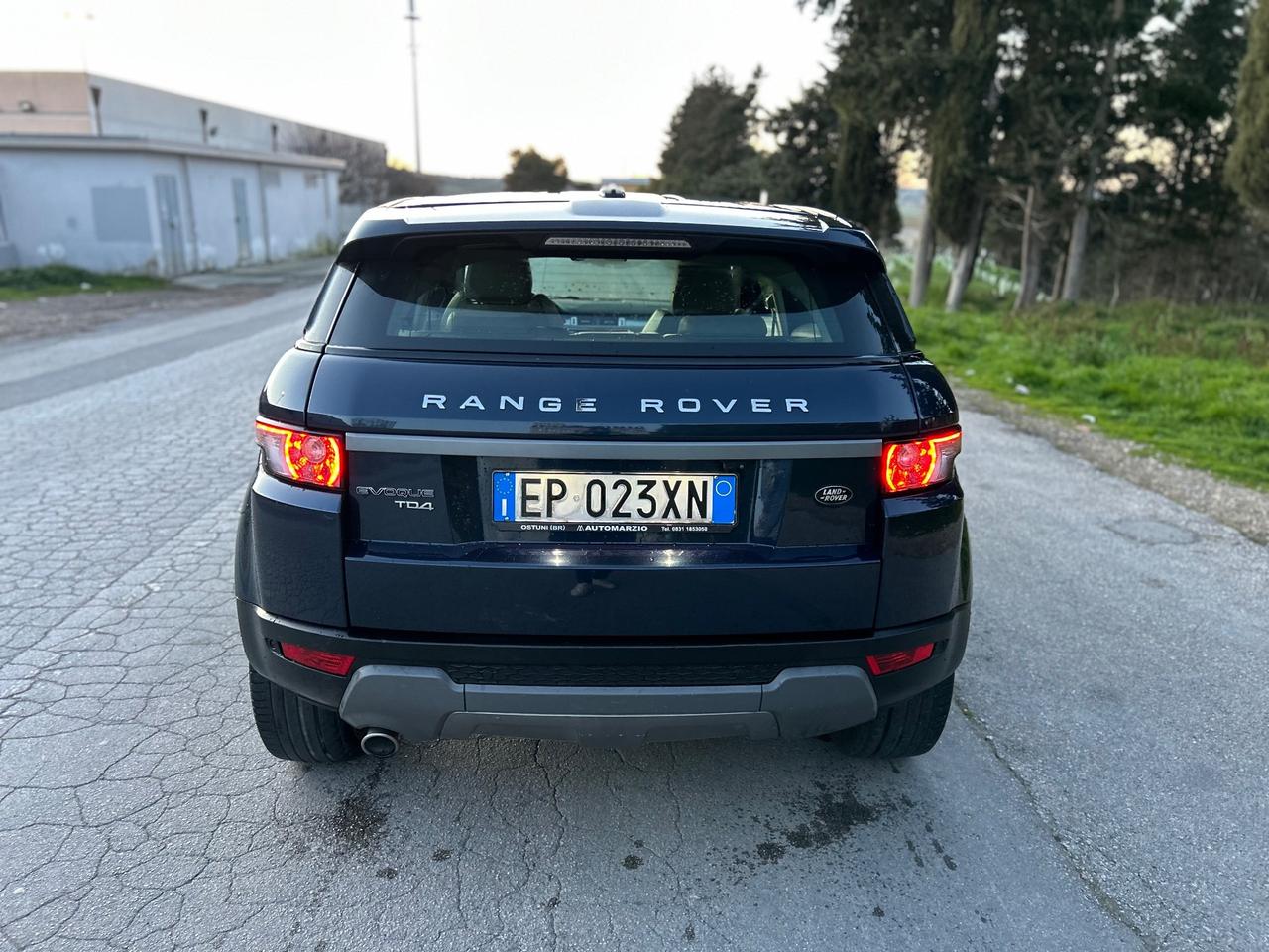Land Rover Range Evoque 2.2 TD4 5p. Prestige