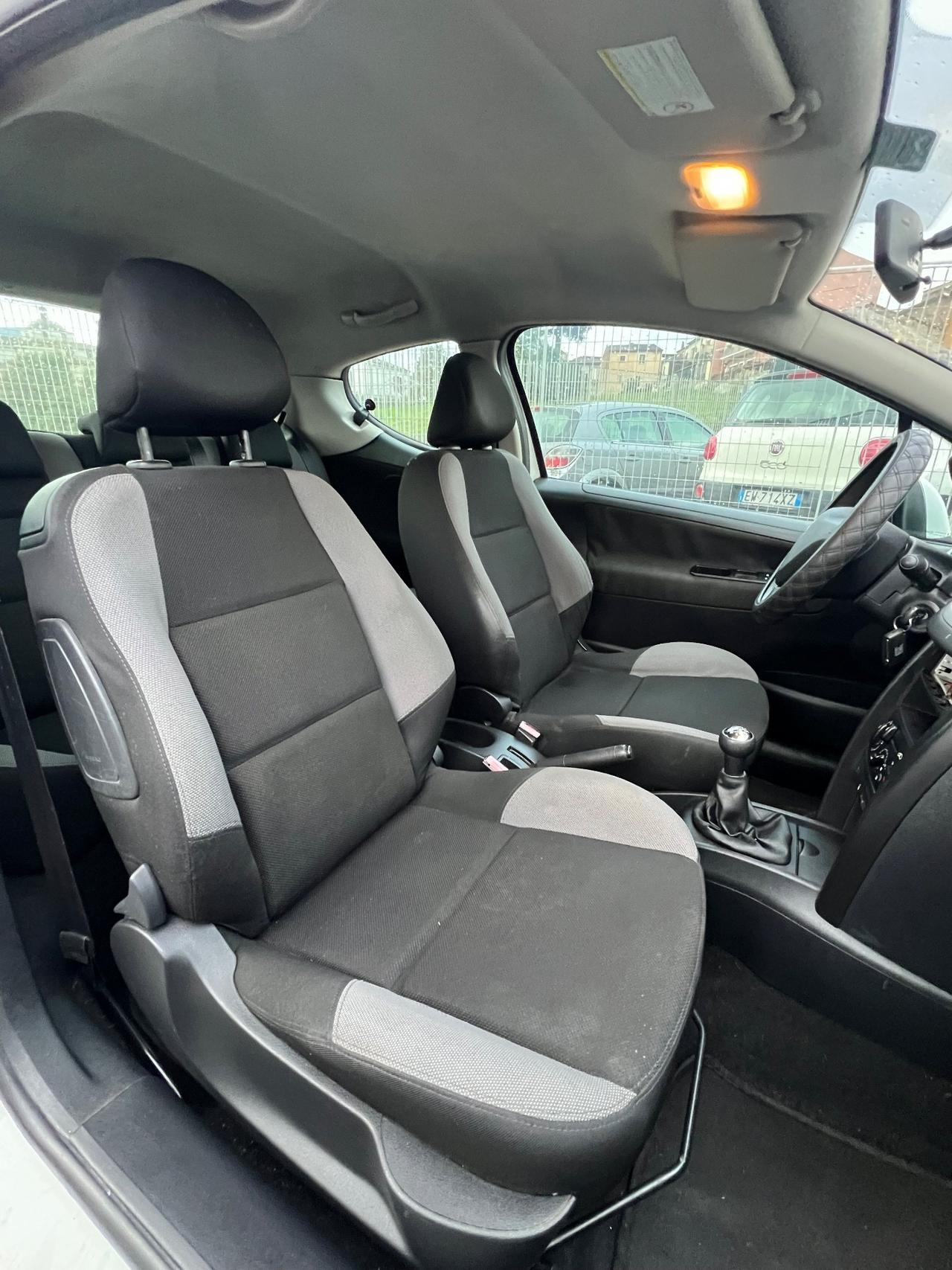 Peugeot 207 1.4 8V 75CV 3p. Energie Sport ECO GPL