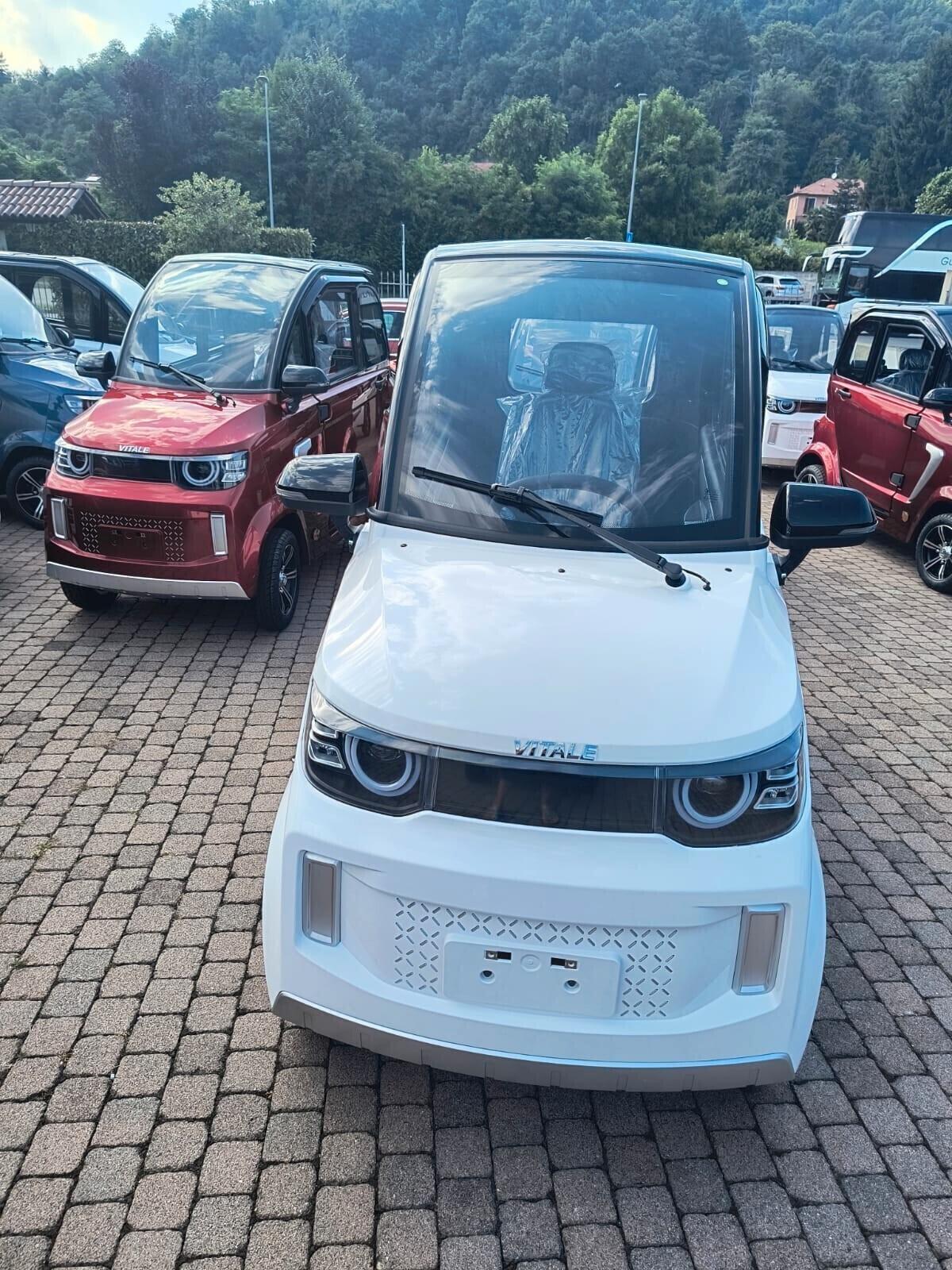 FREEDOM VITALE UFO ECOBIKE SENZA PATENTE MINI AUTO