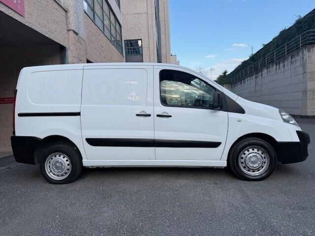 Peugeot Expert 2.0 HDi 130cv.
