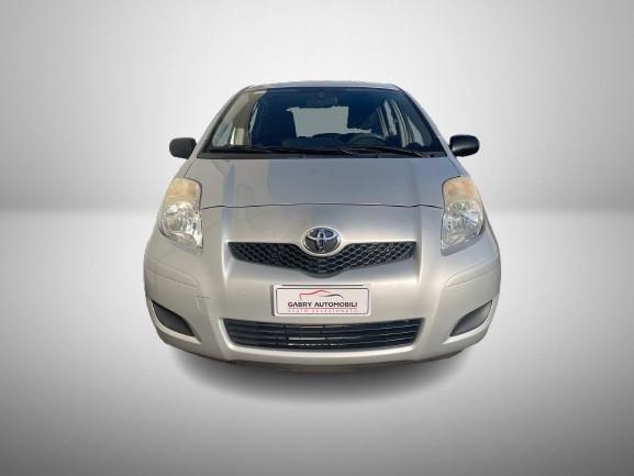 Toyota Yaris 1.0 5 porte