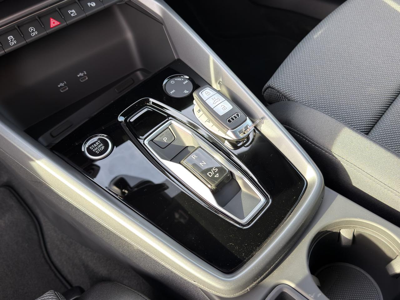 AUDI A3 4ª serie A3 SPB 35 TFSI S tronic Business Advanced