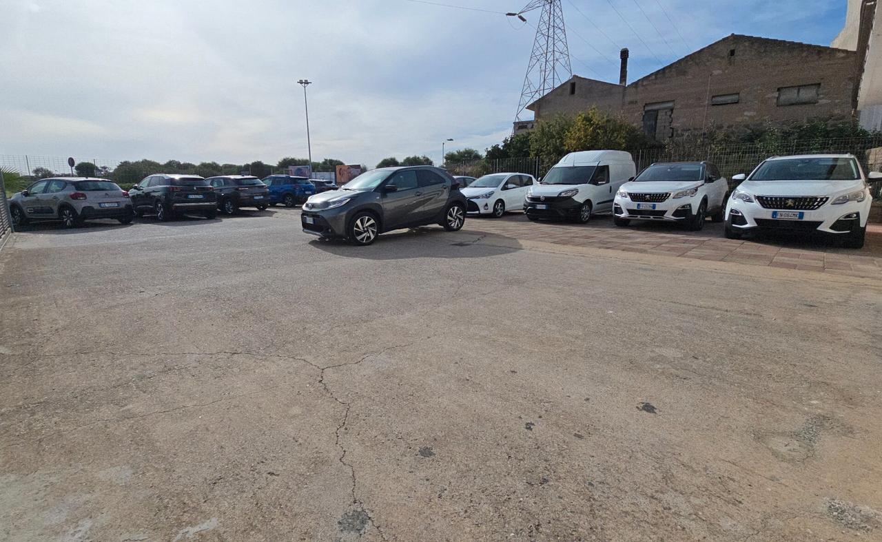 Toyota Aygo X 1.0 VVT-i 72 CV 5 porte Lounge Air S-CVT