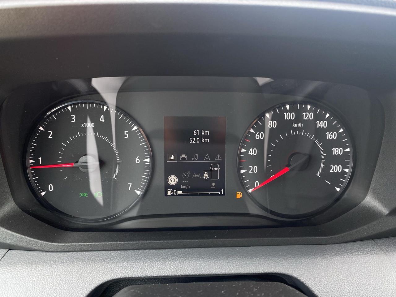 Nissan Interstar fwd 35 2.0 dci 130cv L2H2 N