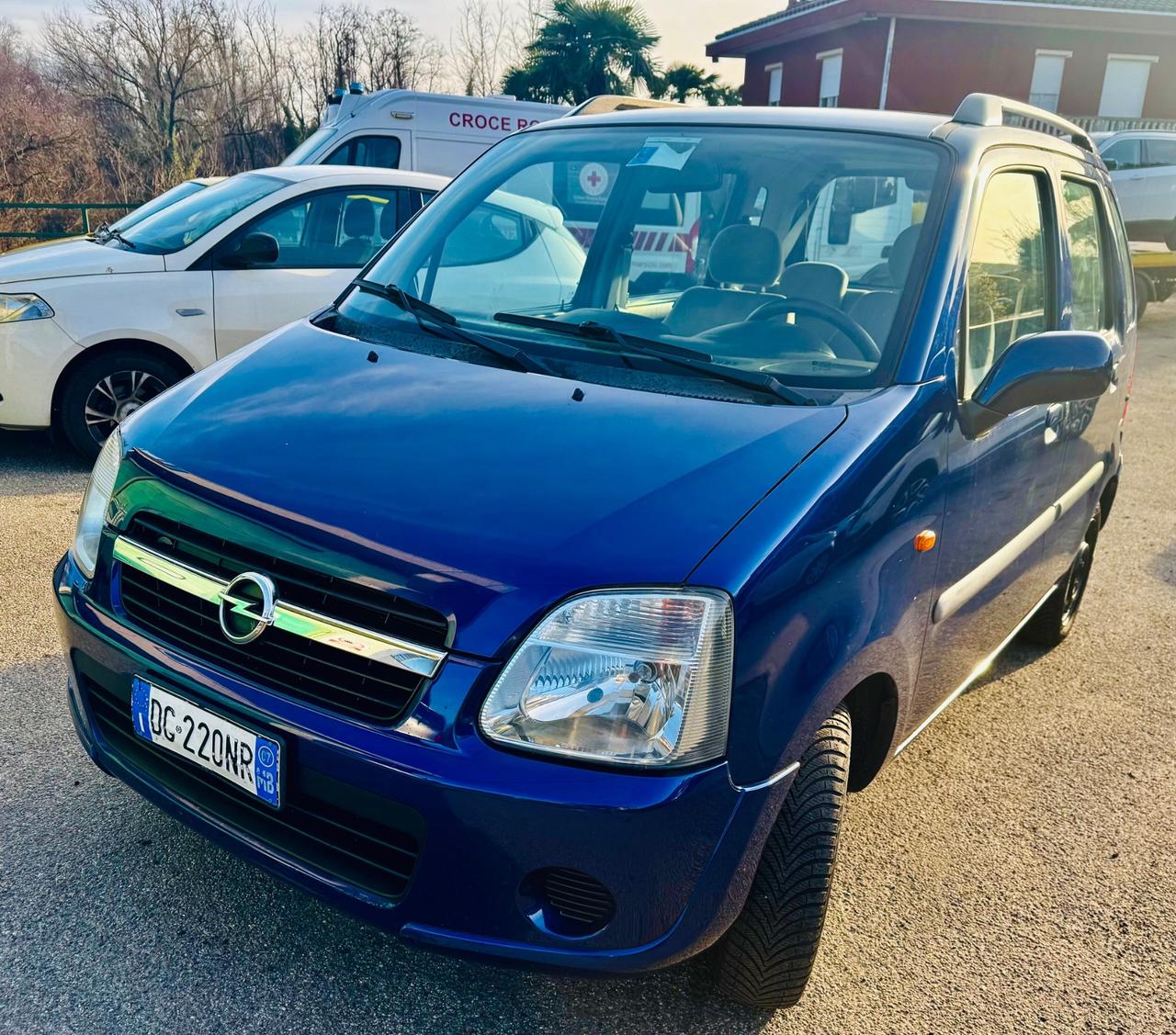 Opel Agila 1.0 12V Enjoy OK NEOPATENTATI