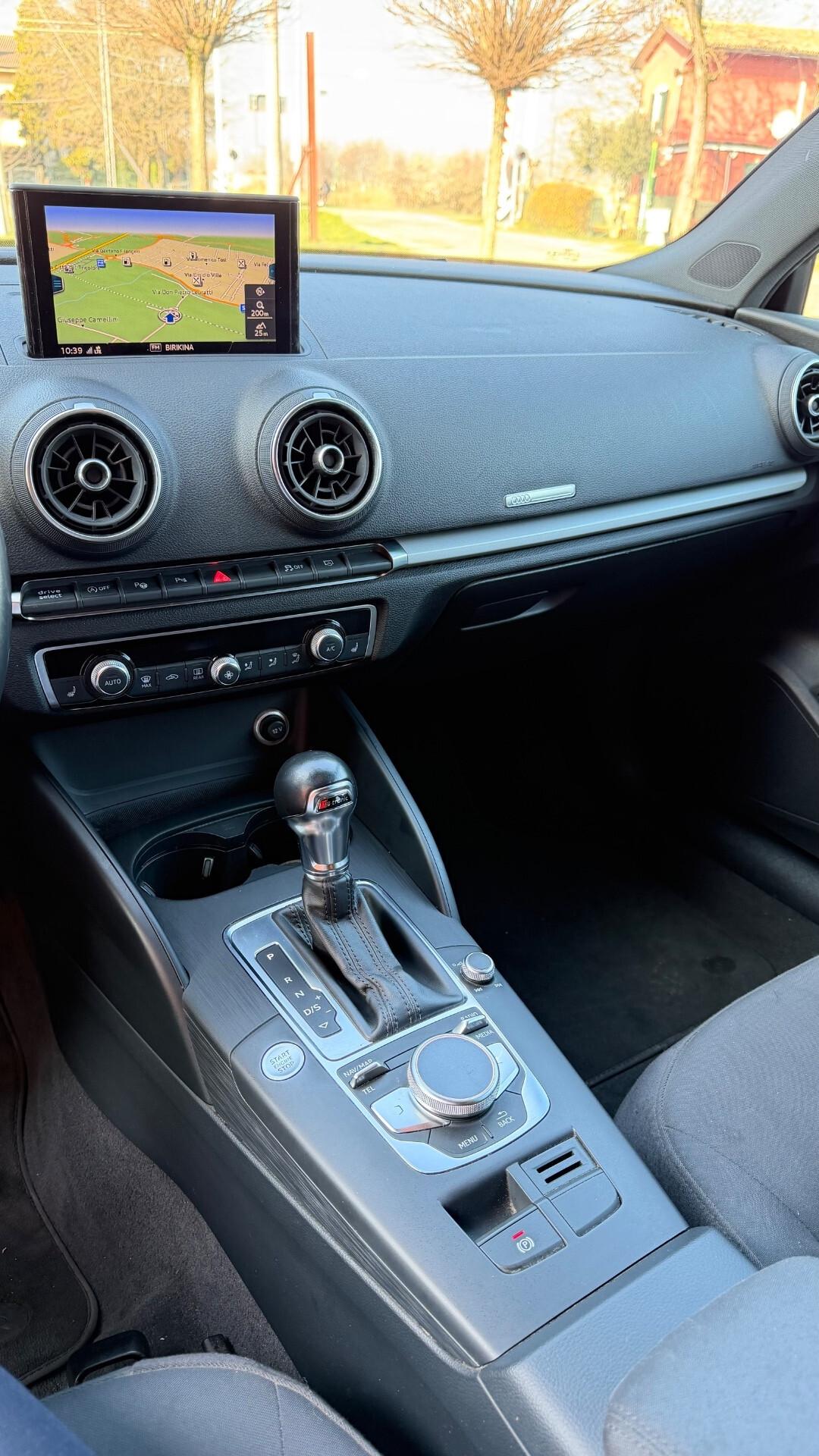 Audi A3 SPB 40 TFSI S tronic Sport