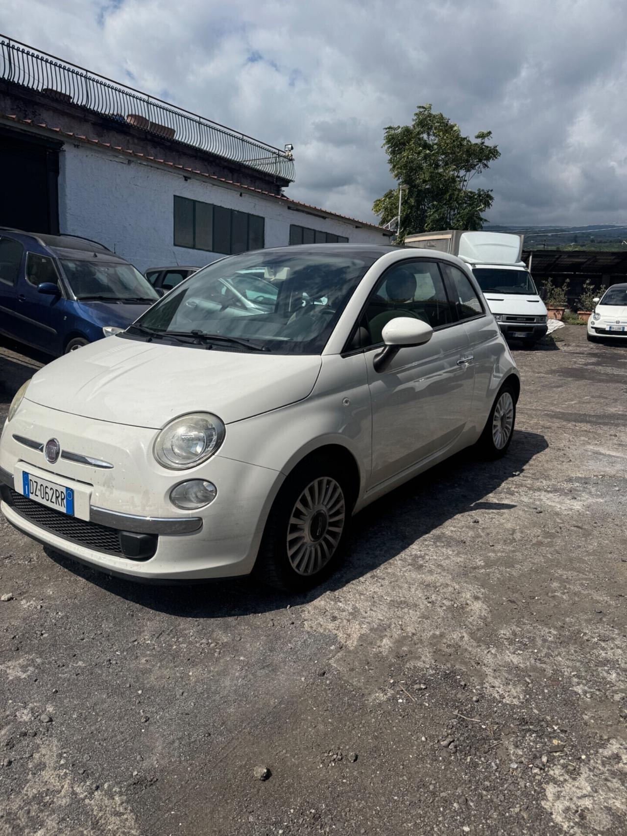 Fiat 500 1.2 by DIESEL anno 2010