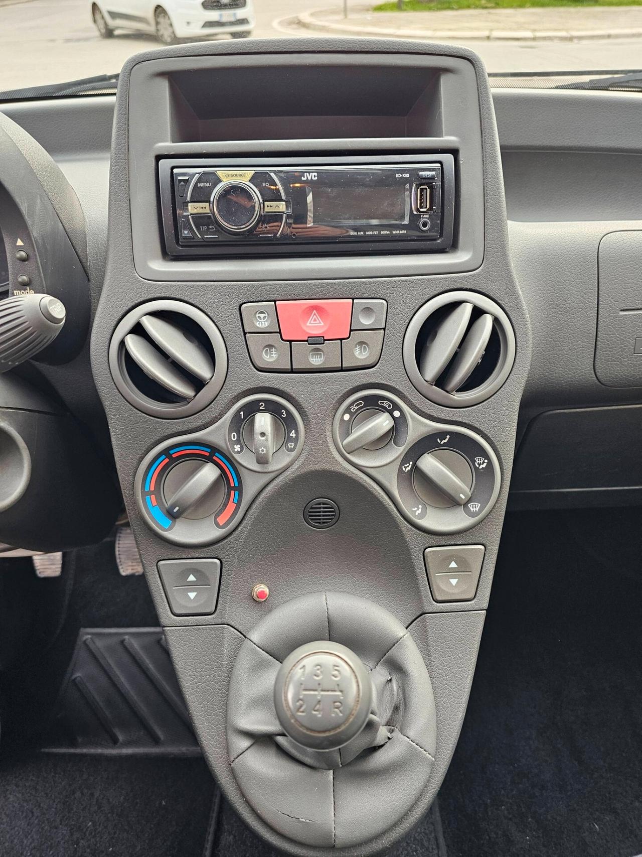 Fiat Panda 1.4 ACTIVE 78CV NATURAL POWER