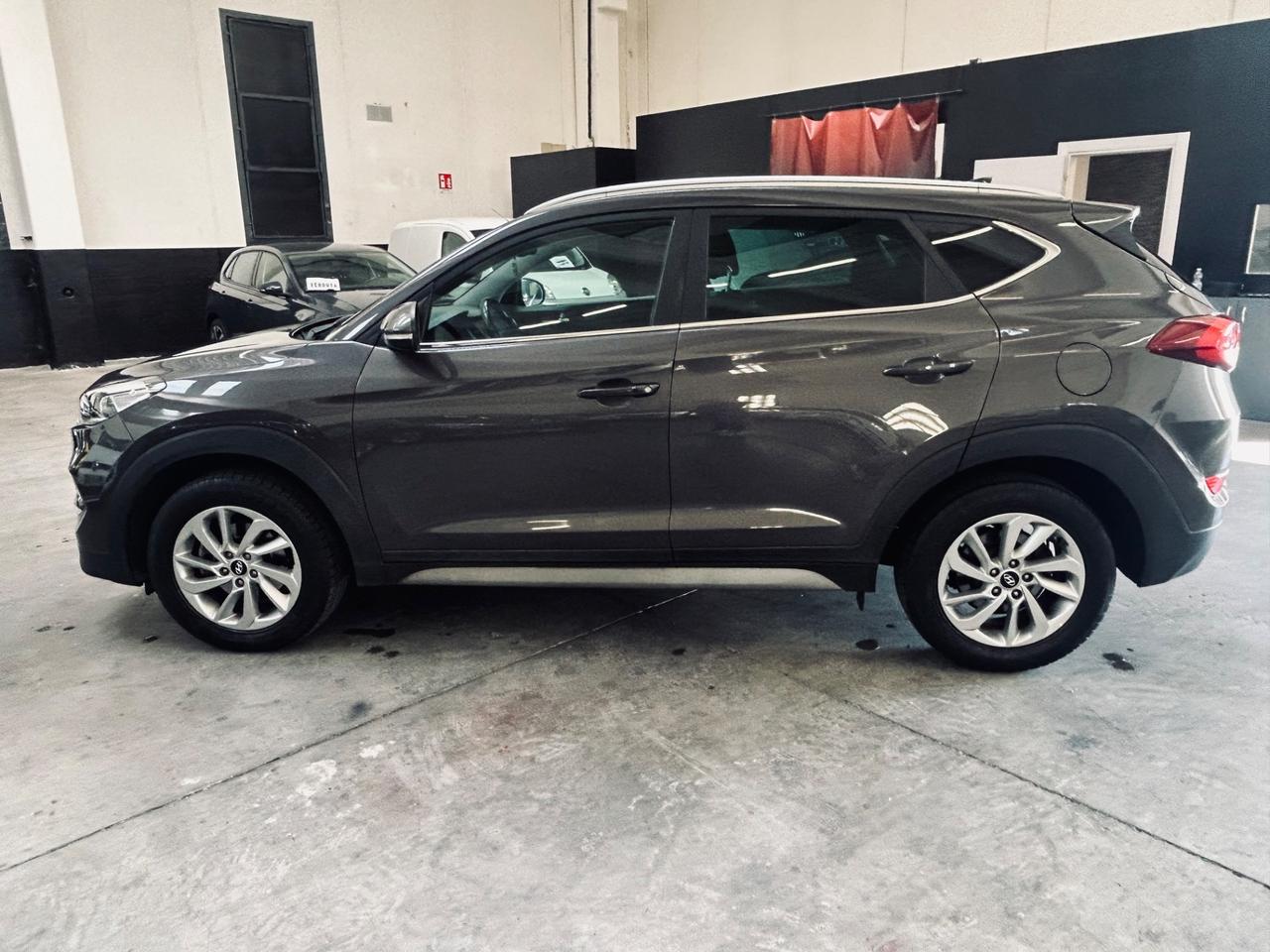 Hyundai Tucson 1700 crdi 115cv full optional euro6