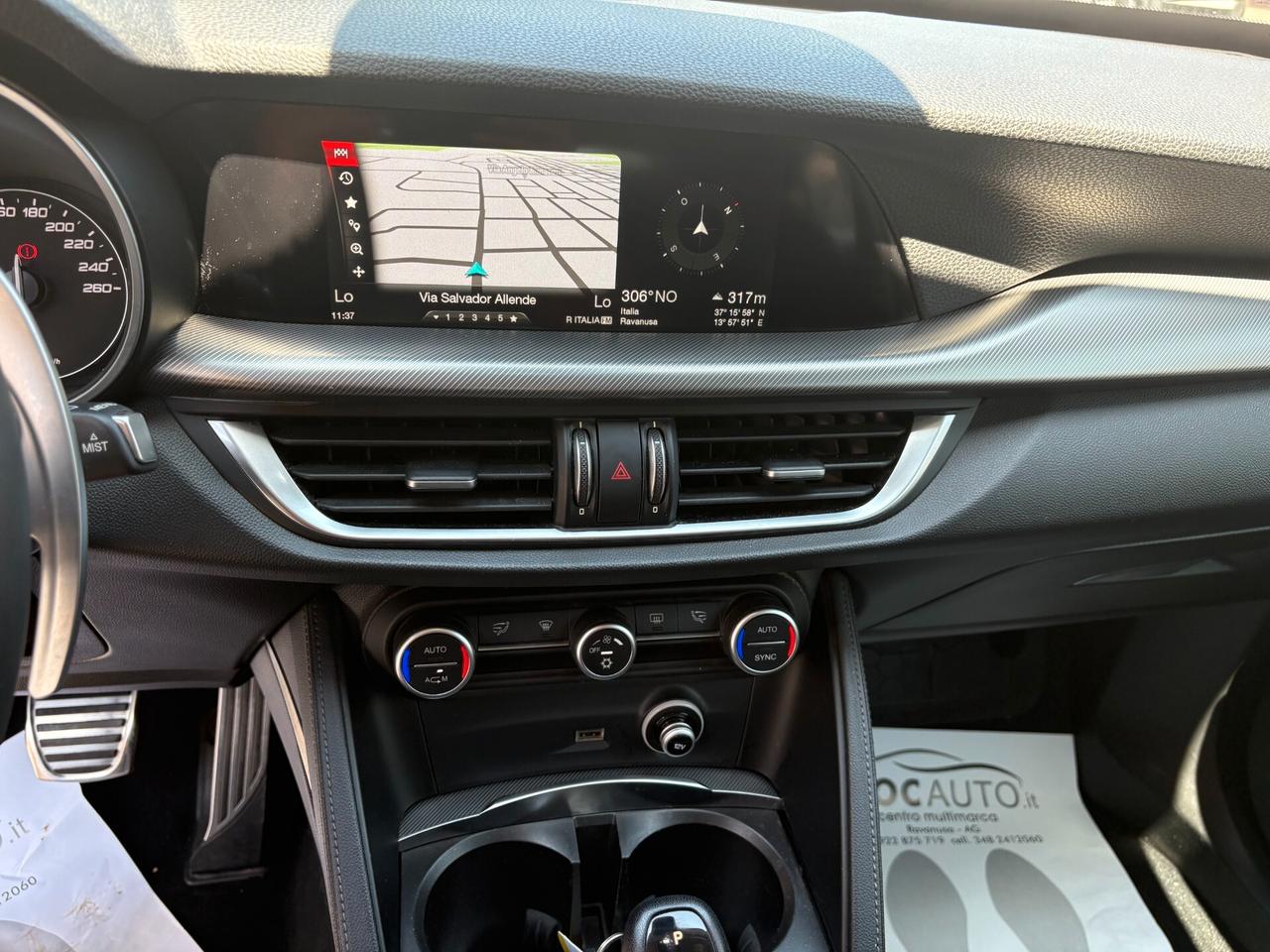 Alfa Romeo Stelvio 2.2 Turbodiesel 180 CV AT8 RWD Business