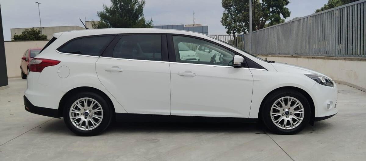 Ford Focus 1.6 TDCi 115CV SW Business