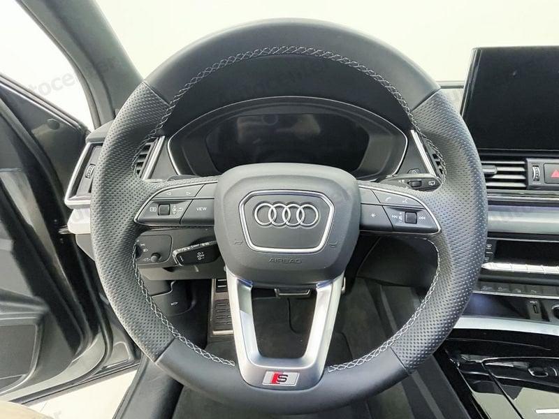 Audi Q5 Sportback 40 tdi Black Line quattro 204cv s-tronic