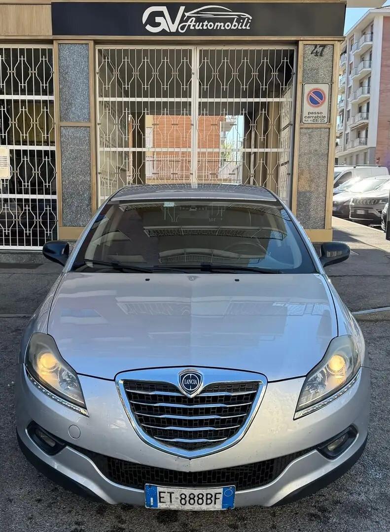 Lancia Delta 1.6 MJT DPF Gold