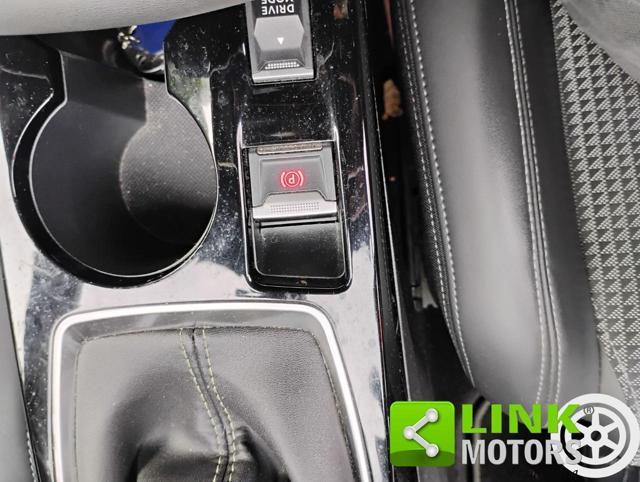 PEUGEOT 2008 PureTech 130 S&S GT Line