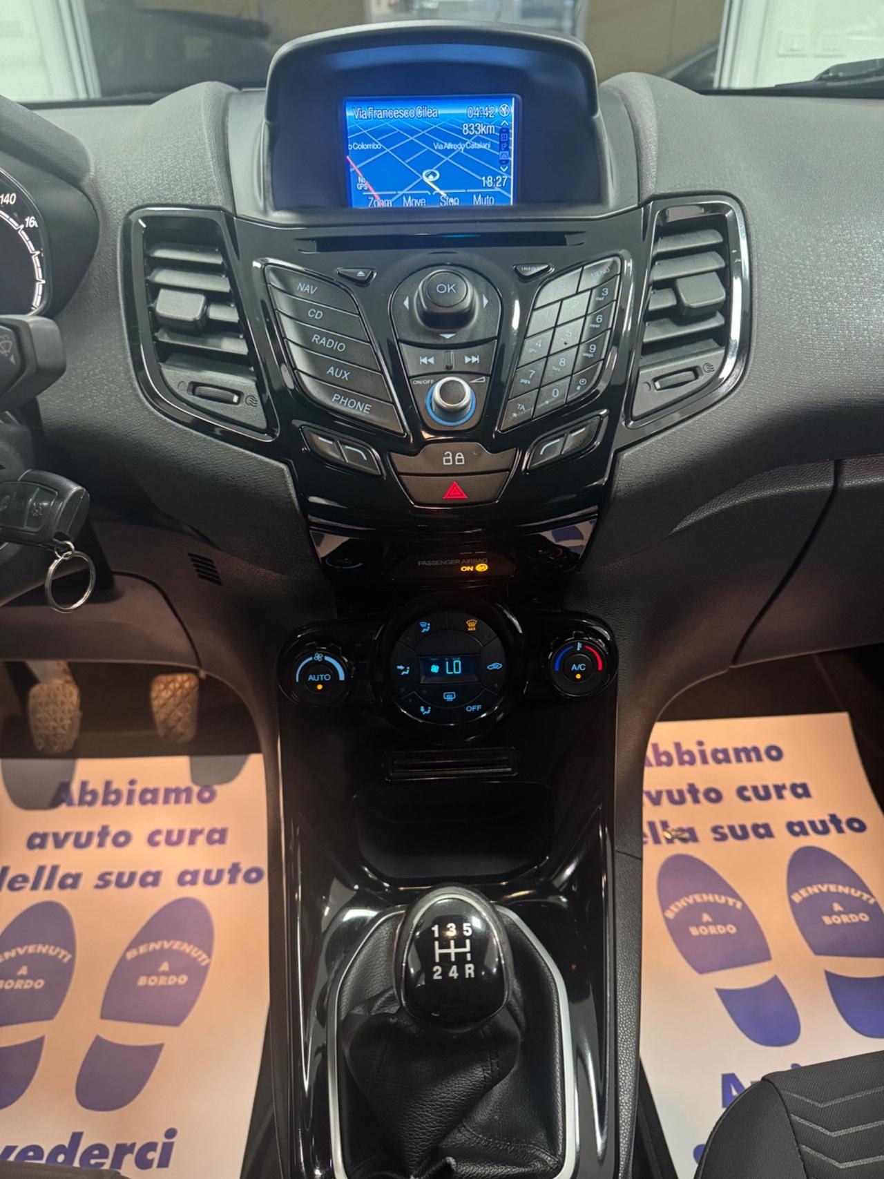 Ford Fiesta 1.5 TDCi 75CV 5 porte Titanium