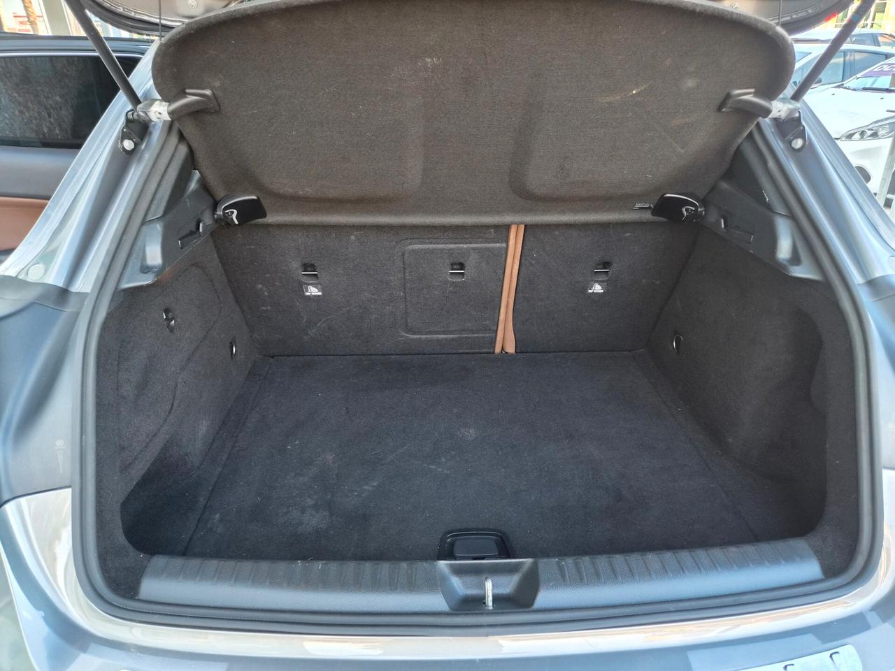 Mercedes-benz GLA 220 CDI Automatic Premium