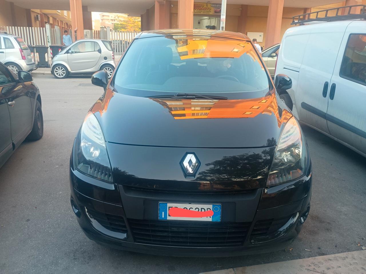 Renault Scenic Scénic 1.5 dCi 110CV Dynamique