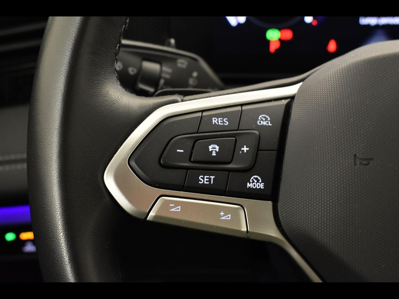 Volkswagen Tiguan 2.0 tdi scr 150cv life dsg