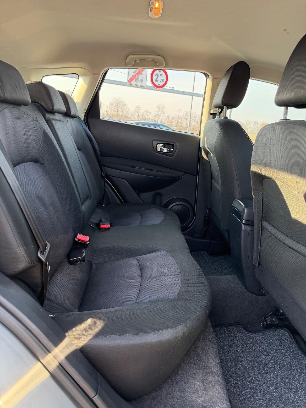 Nissan Qashqai 1.5 dCi DPF Tekna
