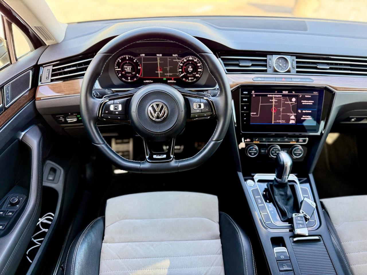 Volkswagen Passat Variant 2.0 TDI DSG Executive 20”