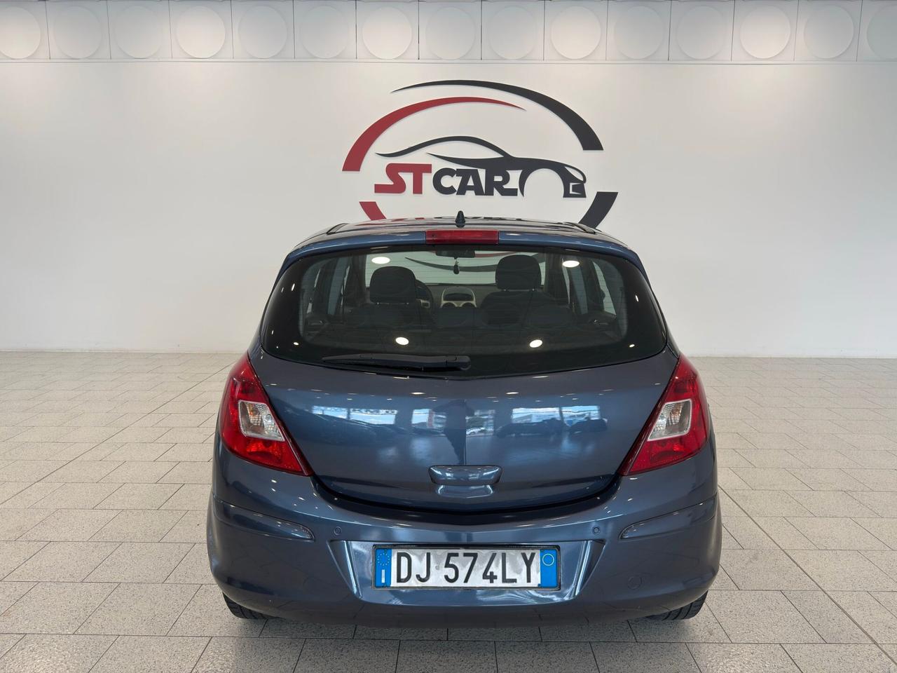 Opel Corsa 1.2 5 porte Club 69.000km CERTIFICATI