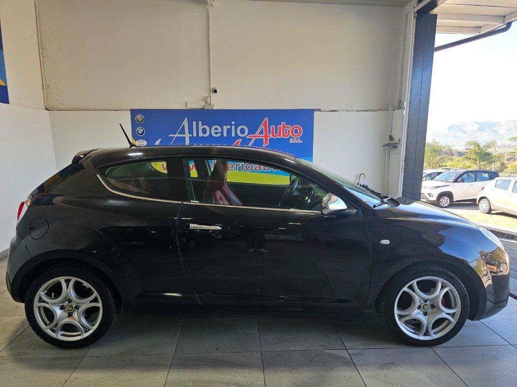 Alfa Romeo MiTo 1.6 JTDm 16V Distinctive Premium Pack