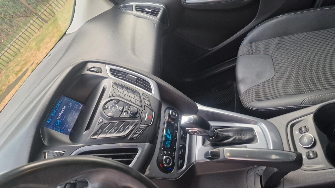 Ford Focus TDCi 115 CV Titanium "Cambio automatico"