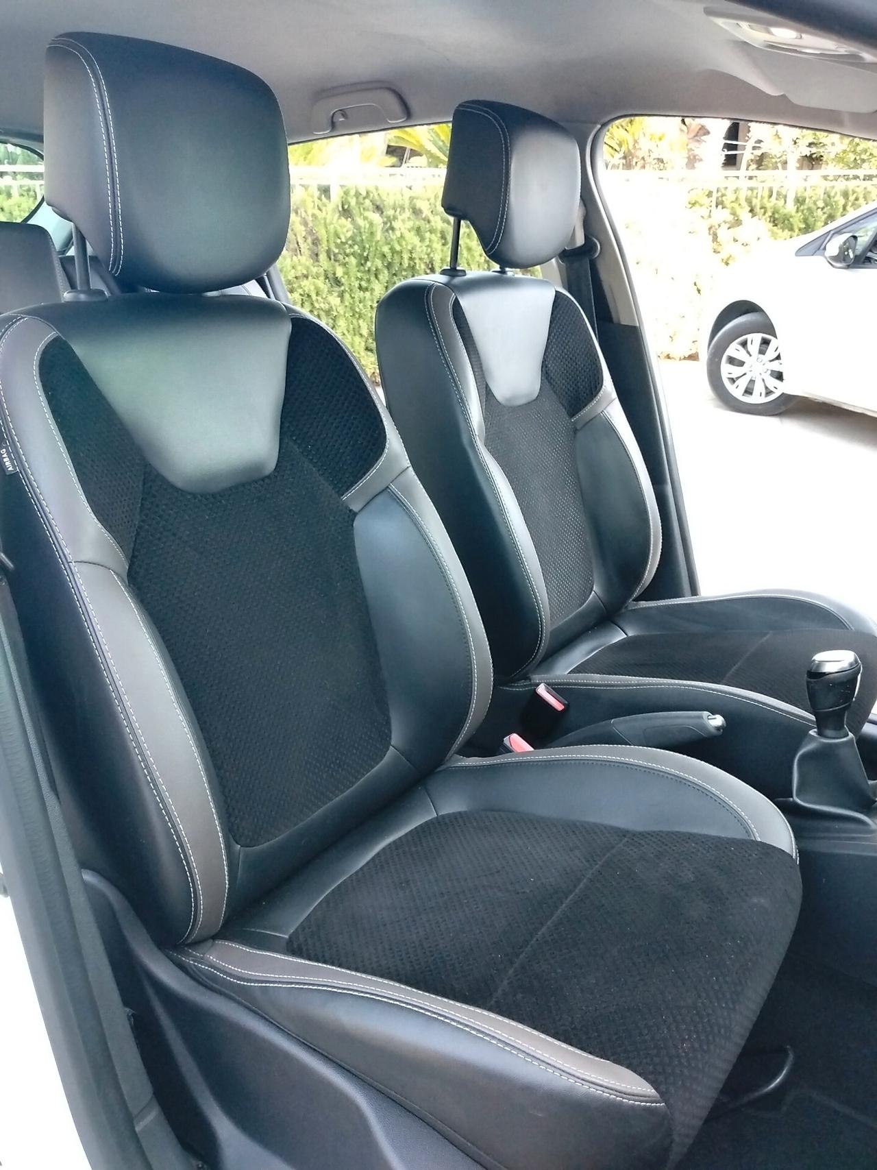 Renault Clio dCi 8V 90CV Start&Stop 5 porte Energy Intens