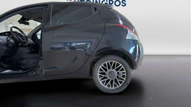 Lancia Ypsilon 1.2 Gold