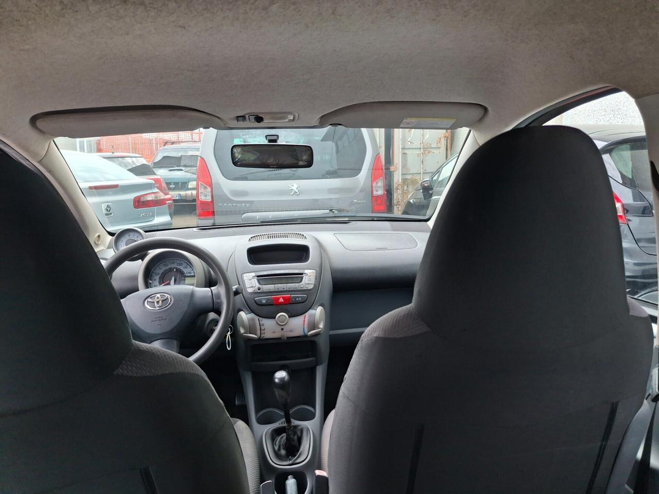 Toyota Aygo 1.0 12V VVT-i 5 Porte-NEOPATENTATI-