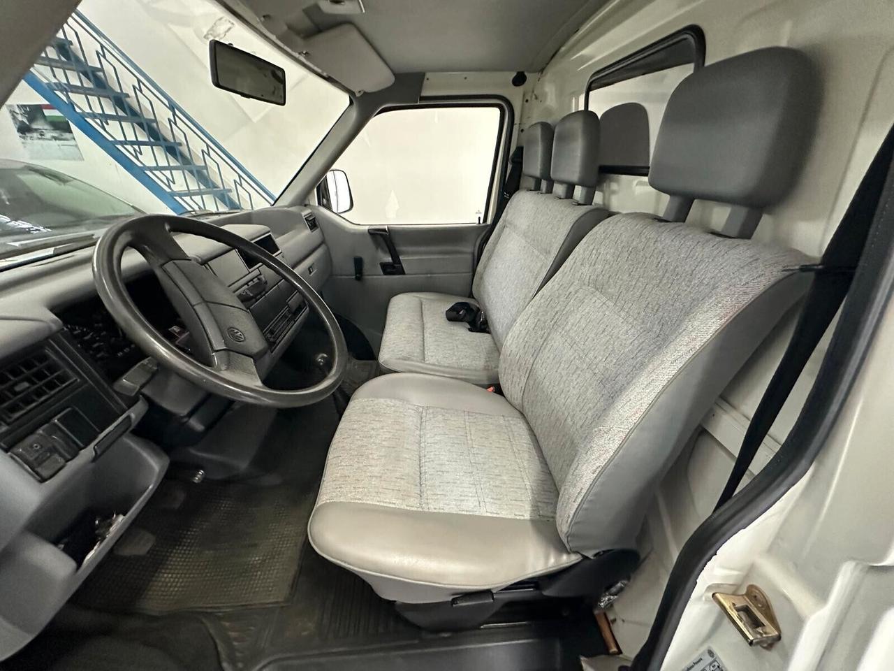 Volkswagen transporter T4