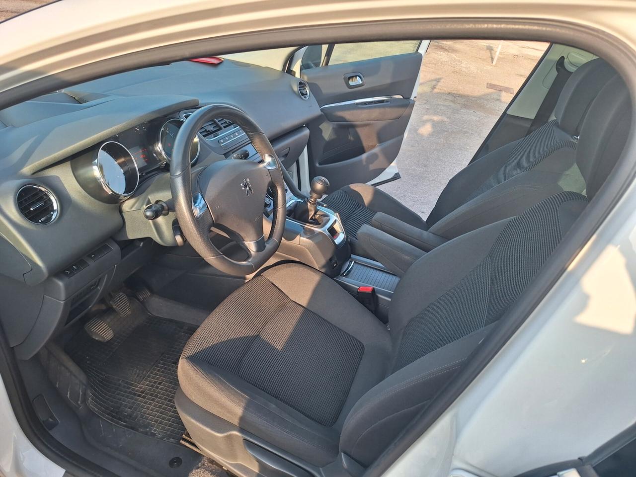 Peugeot 5008 2.0 HDi 150CV Allure 7 POSTI TETTO CRUIS €5