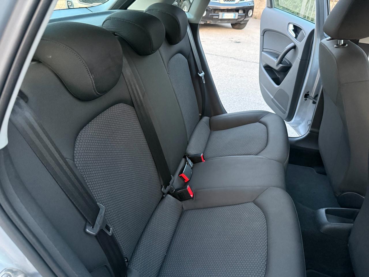 Audi A1 SPB 1.0 TFSI ultra S tronic S.LINE