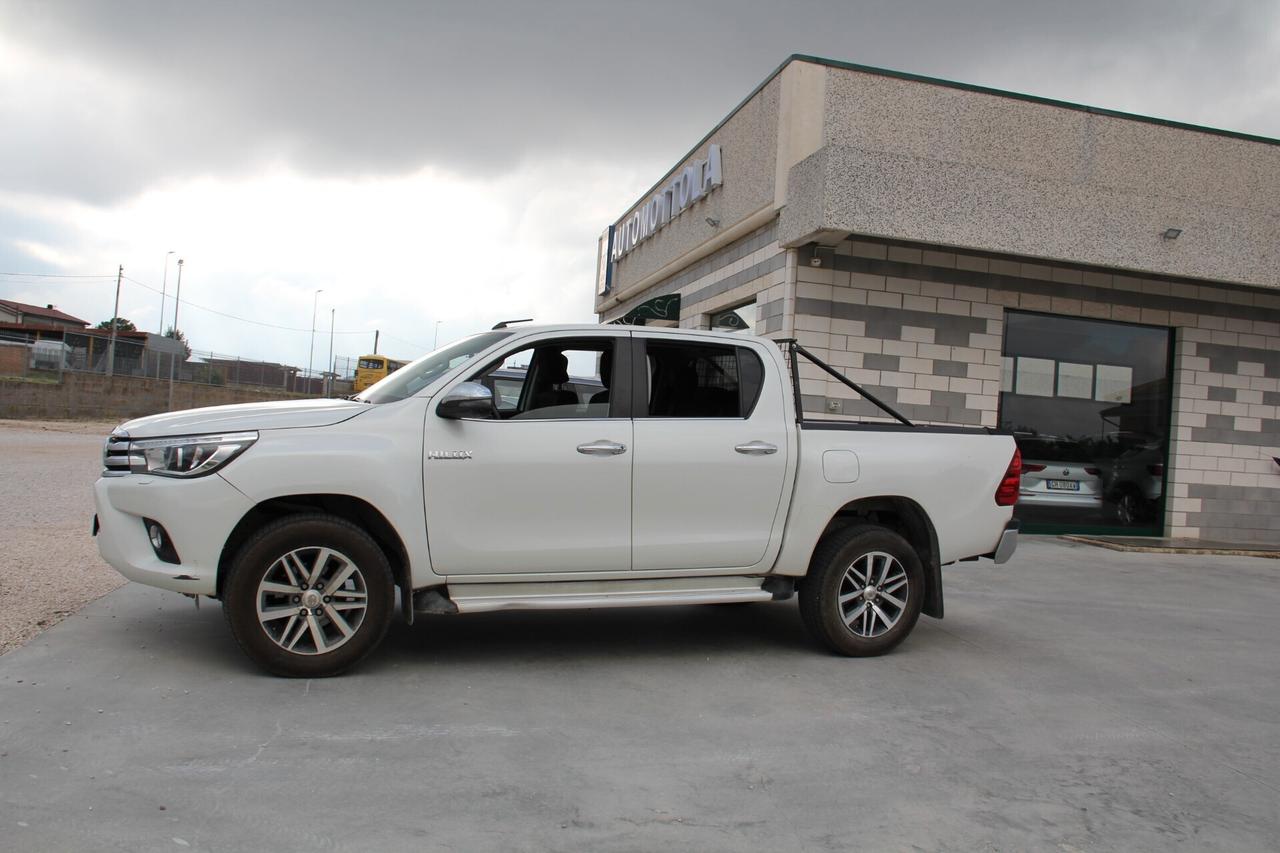 Toyota Hilux 2.4 D-4D 4WD 4 porte Double Cab Autocarro (KW 110 - CV 150 P.TA KG. 1.035)