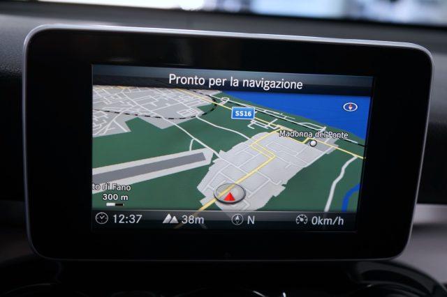 MERCEDES-BENZ GLC 220 d 4Matic Full Uff. Tagliandata Uniproprietario