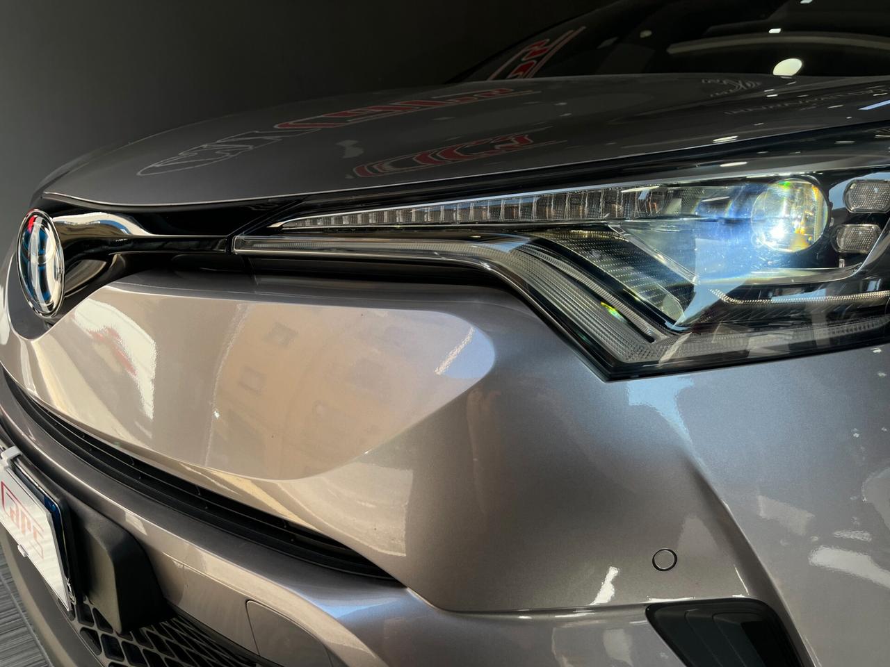 Toyota C-HR 1.8 Full Hybrid 122cv E-CVT Lounge ITALIANA