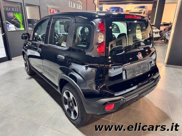 FIAT Panda 1.0 FireFly S&S Hybrid City Cross