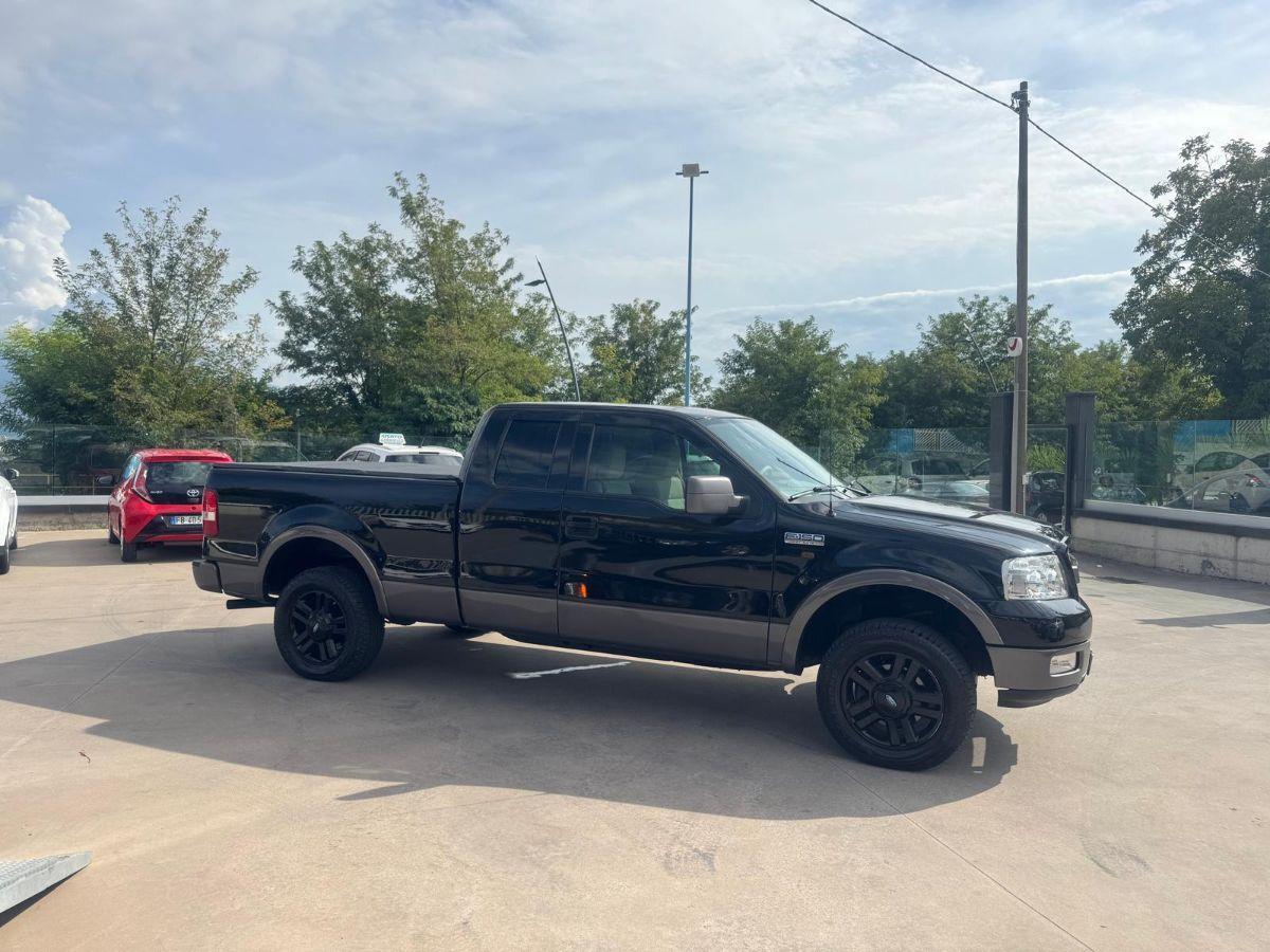 FORD - F 150 LARIAT 5,4 TRITON