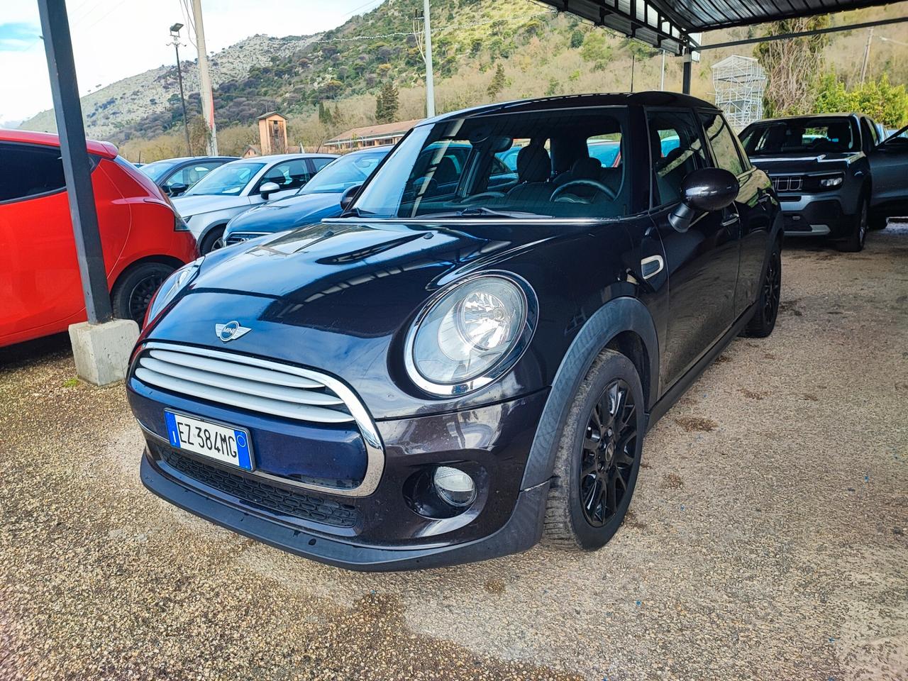 Mini 1.5 Cooper D Business XL 5 porte