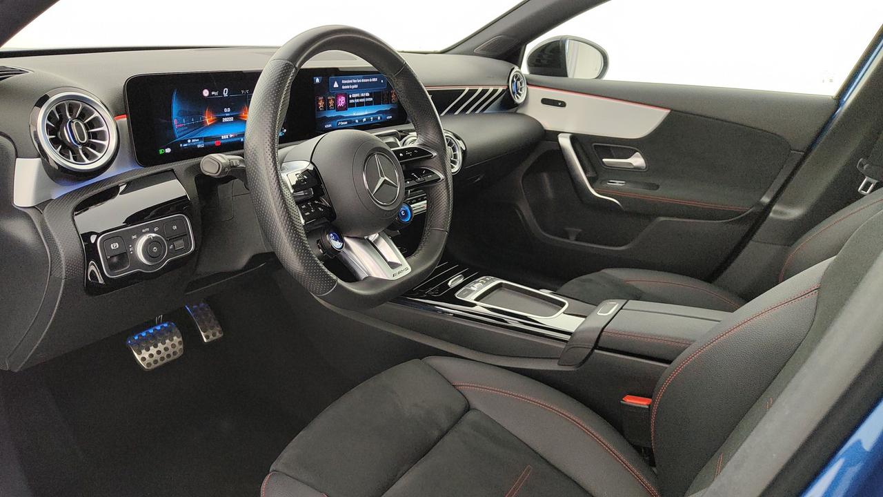 Mercedes-Benz A AMG 35 AMG Line Premium 4matic auto