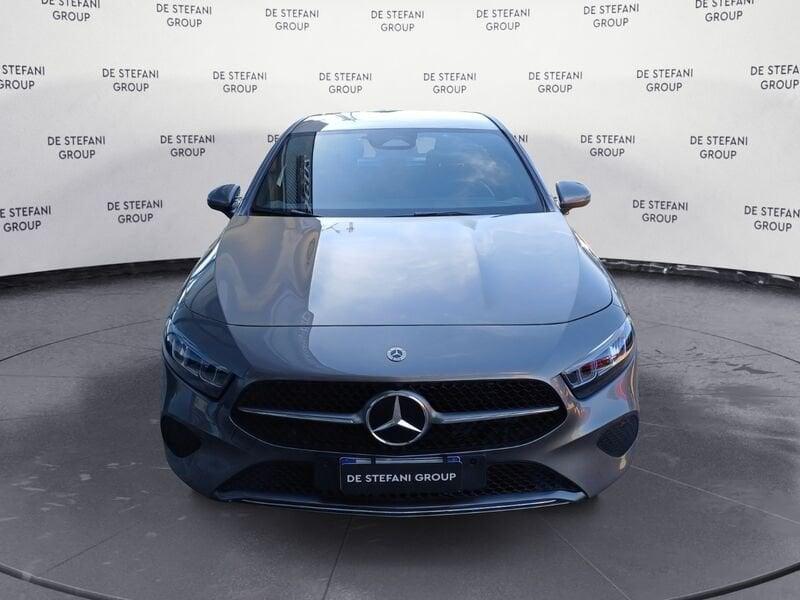 Mercedes-Benz Classe A A 180 d Progressive Advanced
