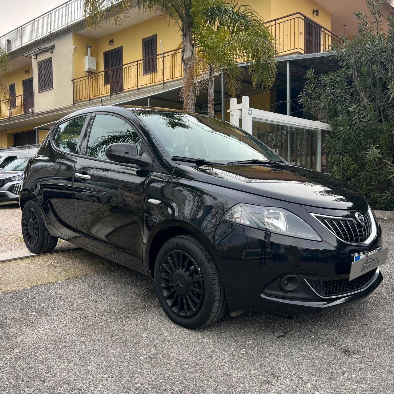 Lancia Ypsilon 1.2 69 CV 5 porte GPL Silver Plus