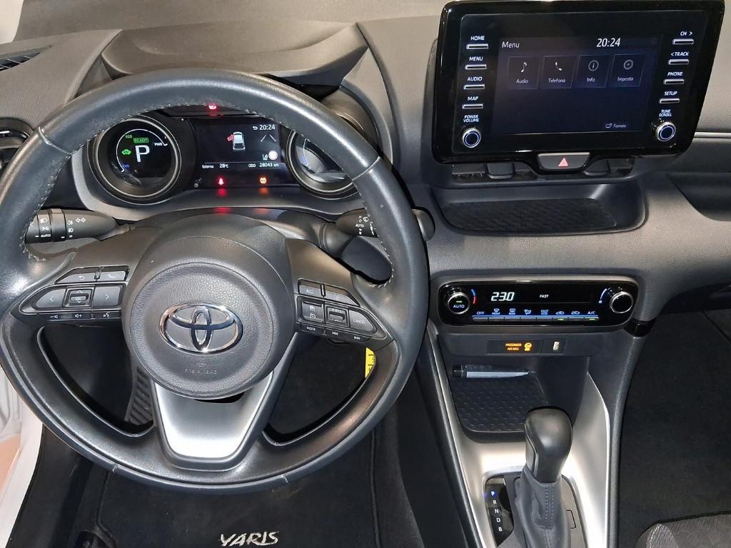 TOYOTA Yaris 4ª serie - Yaris 1.5 Hybrid 5 porte Trend