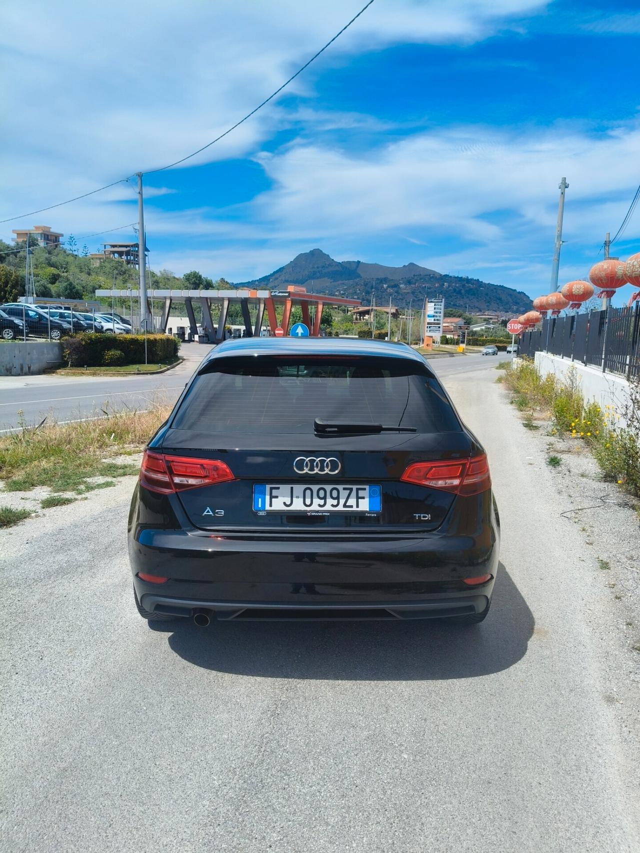 Audi A3 SPB 2.0 TDI S tronic Sport