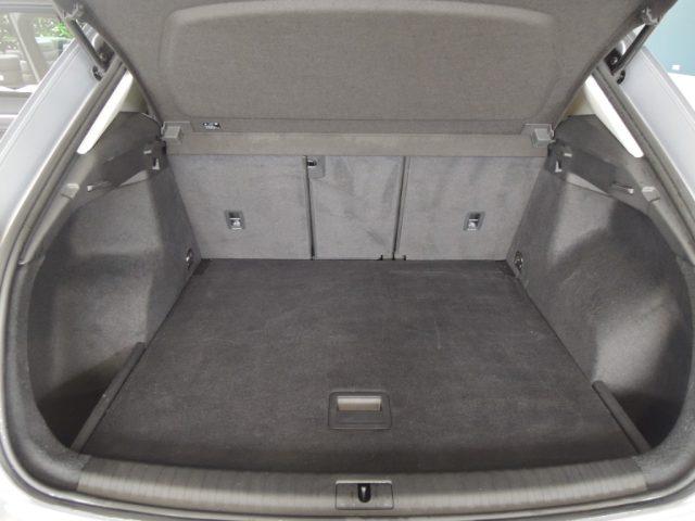 AUDI Q3 35 TDI S tronic Business