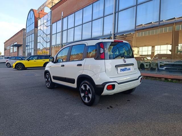 FIAT Panda 1.0 FireFly S&S Hybrid City Cross