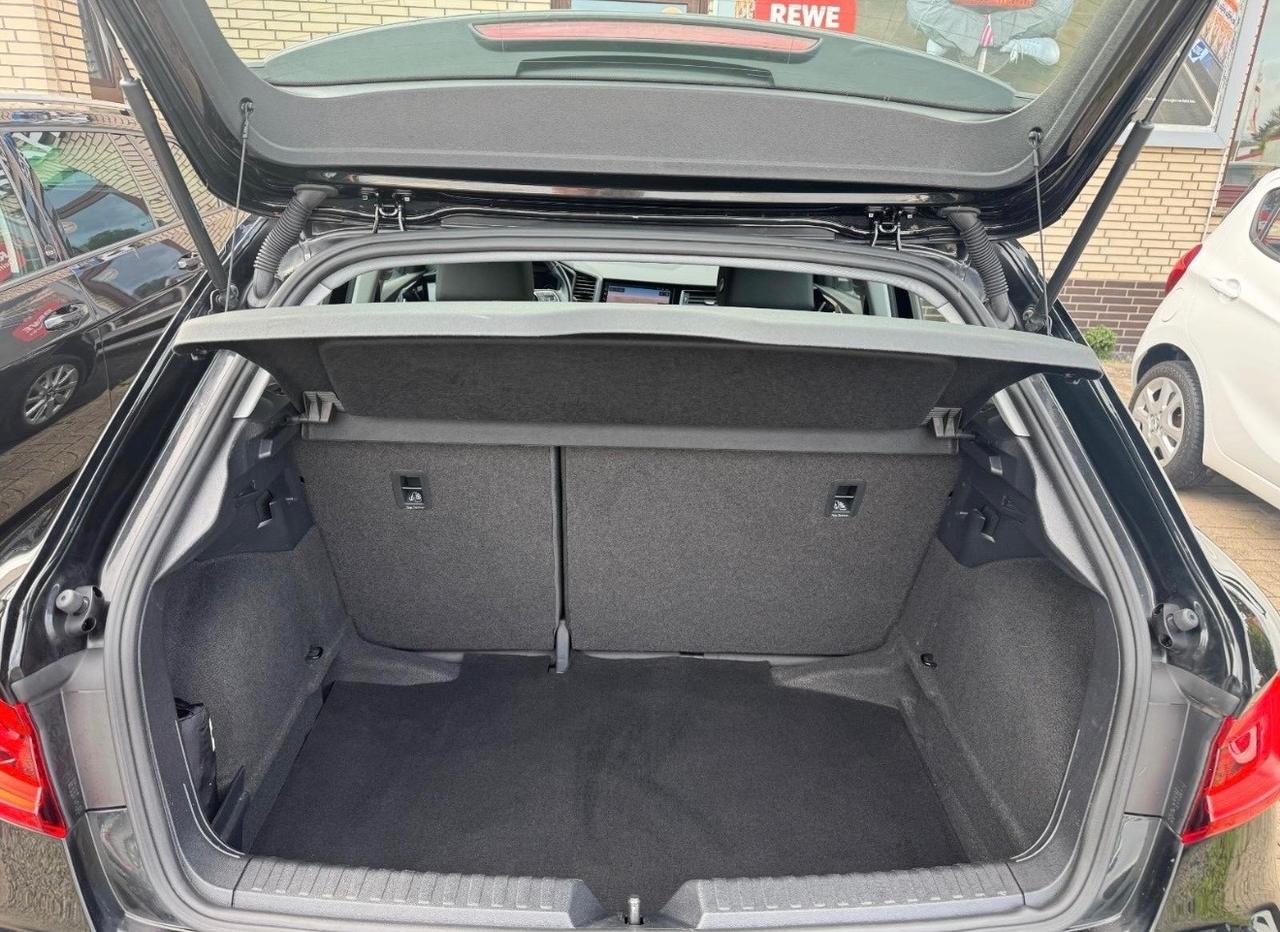 Audi A1 SPB 25TFSI Advanced Cambio Manuale Fari Matrix