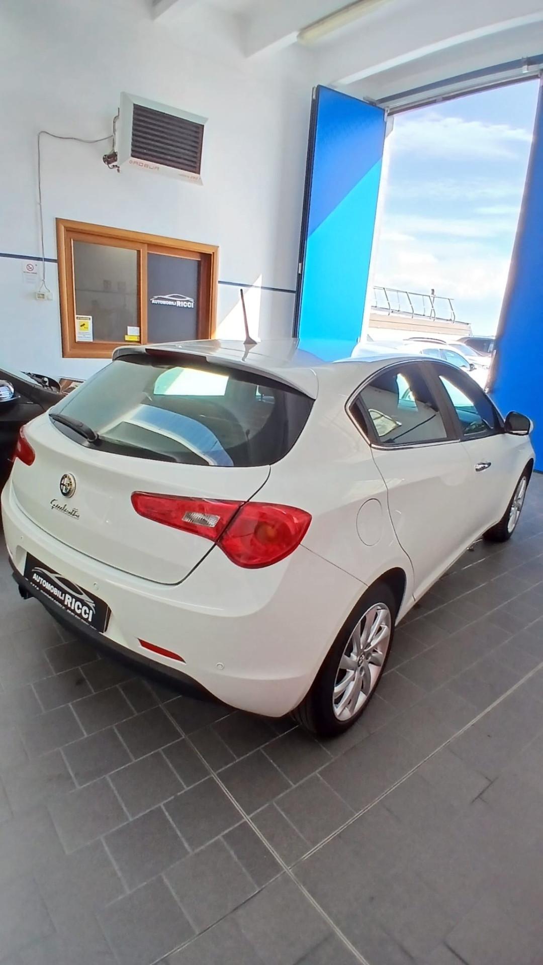 Alfa Romeo Giulietta 1.4 Turbo 120 CV