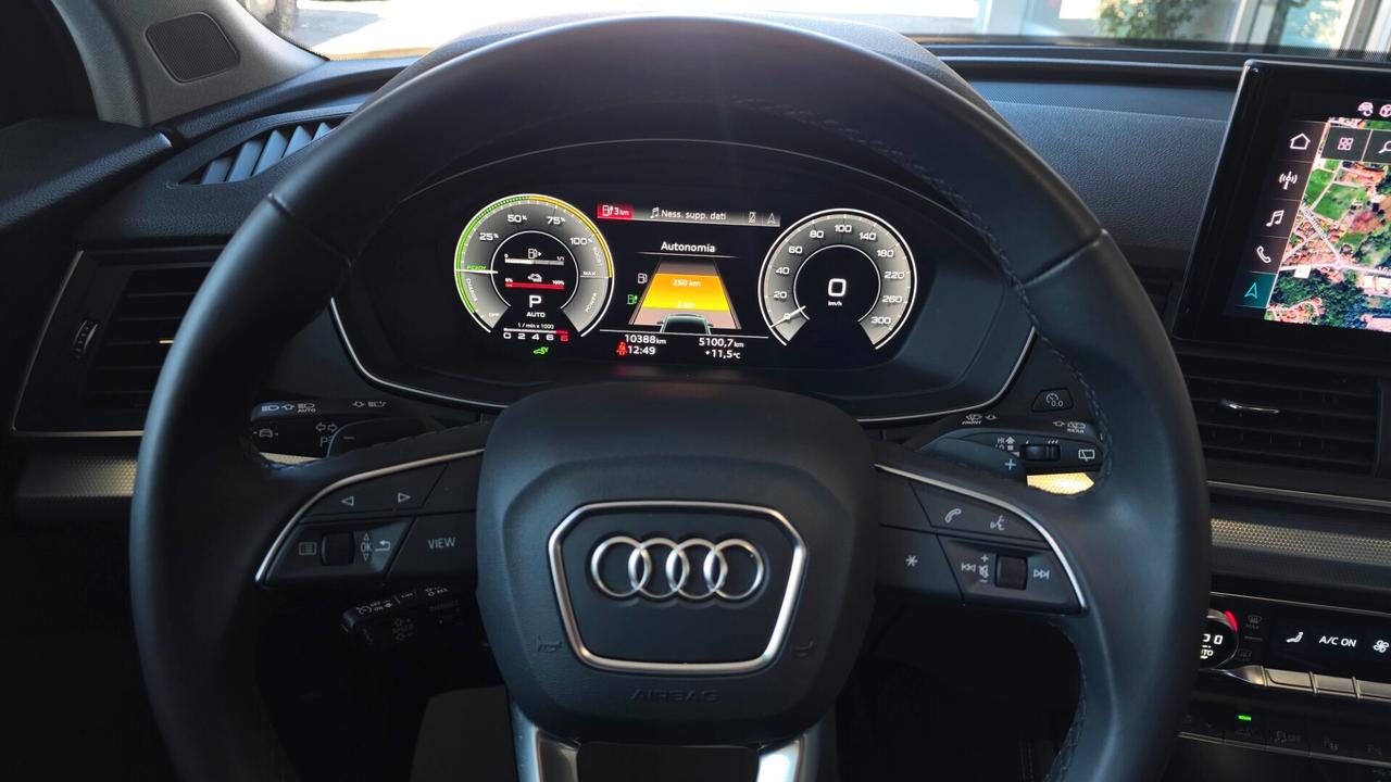 Audi Q5 50 TFSI e quattro S tronic Business