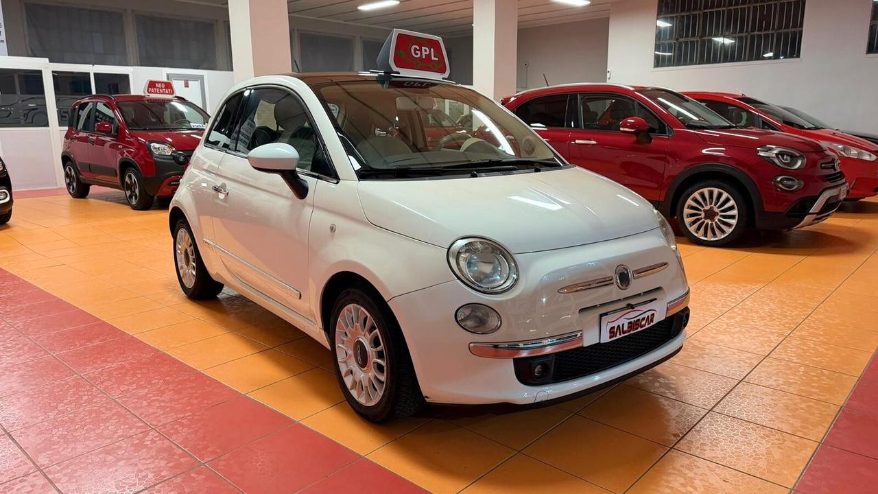 Fiat 500 1.2 Lounge BENZINA/GPL